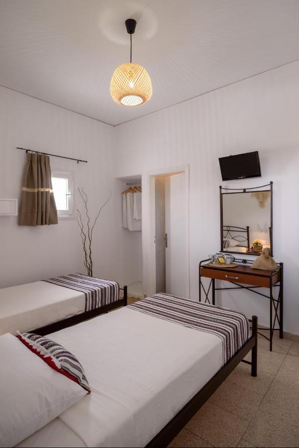 Cal Day Rooms Santorini ペリッサ エクステリア 写真